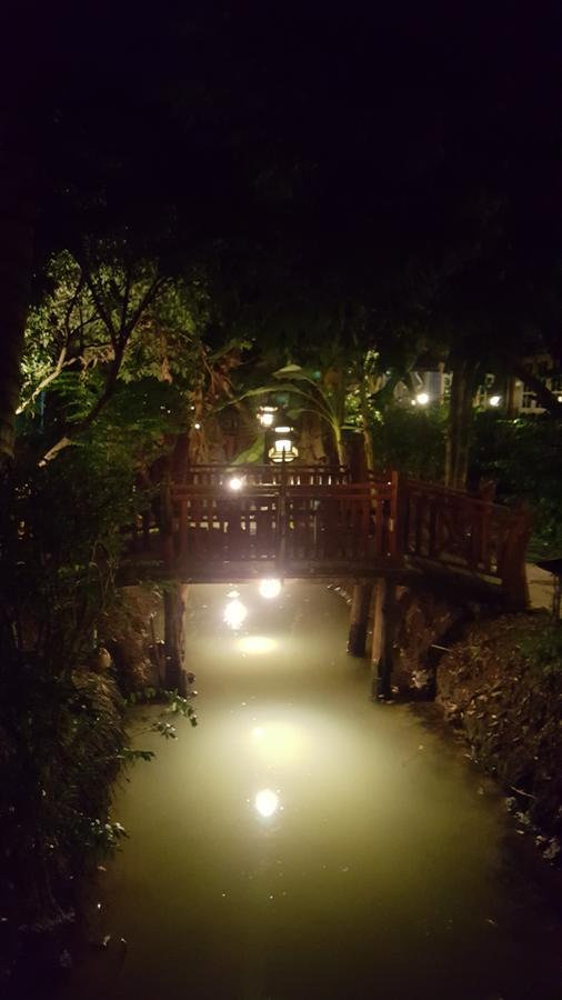 Ruean Mai Chai Khlong Amphawa Exterior photo